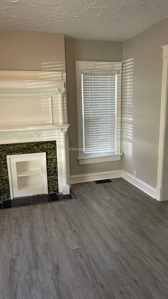 Building Photo - 2301 College Ave