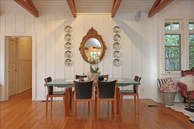 Building Photo - Coming Soon! La Canada Flintridge Contempo...
