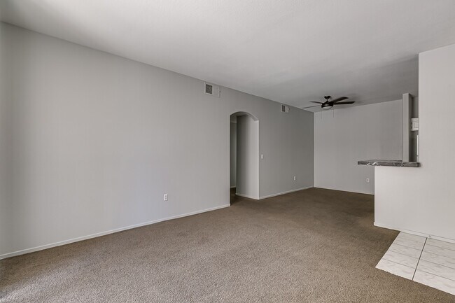 Building Photo - 1300 S Arlington St