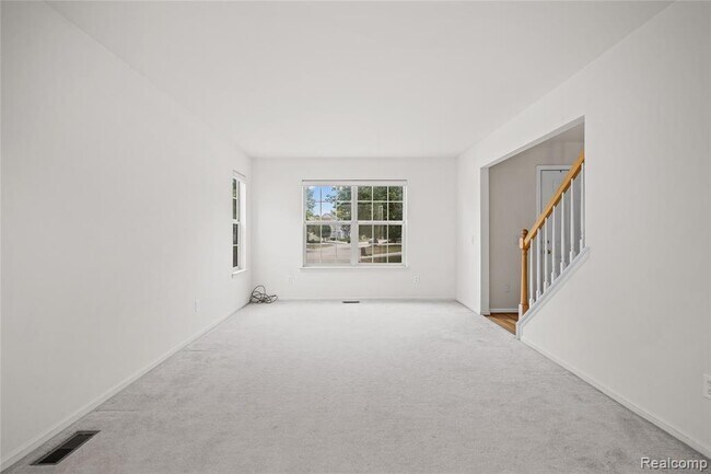 Building Photo - 47258 Scarlet Dr N