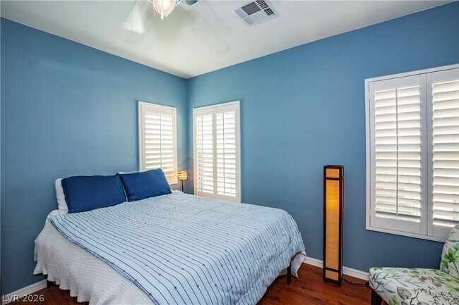 Building Photo - 834 Roseberry Dr