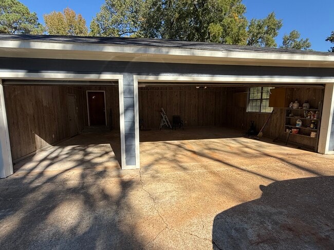 Building Photo - 3809 Addison Ave