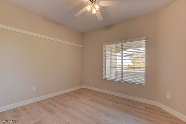 Building Photo - 1310 Red Gable Ln