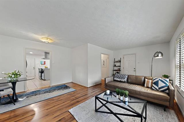 Building Photo - 7305 Lehigh Dr
