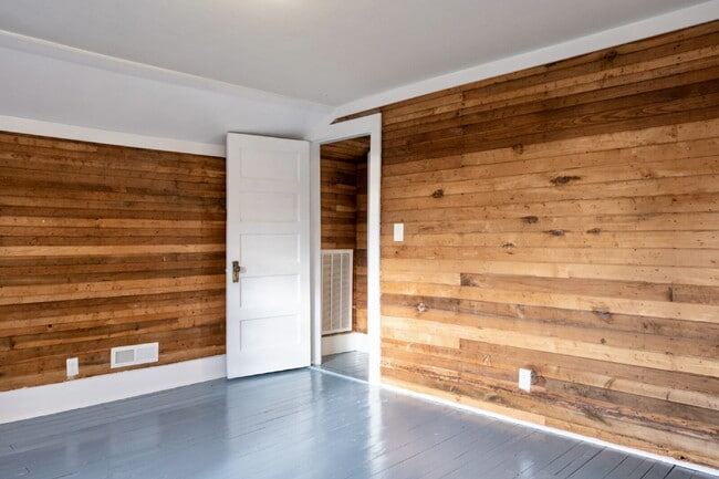 Building Photo - Beautifully Renovated Home in the Heart of Carthage – Character, Charm, and Modern Updates