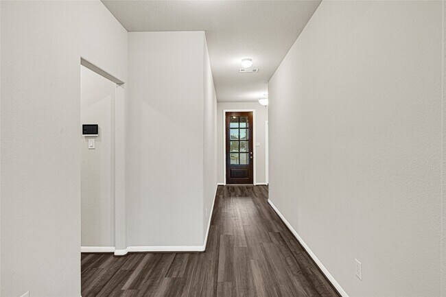 Building Photo - 13401 Emerald Mallard Dr