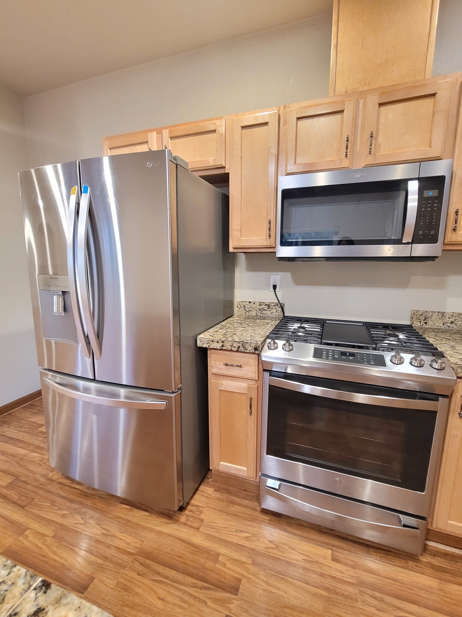 Building Photo - 19226 25th Ave SE