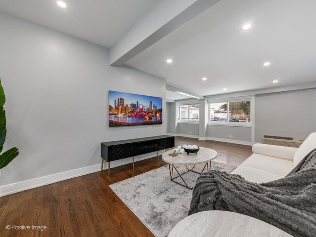 Building Photo - 7225 E Prairie Rd