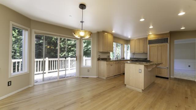 Building Photo - 4 bedroom in Issaquah WA 98027