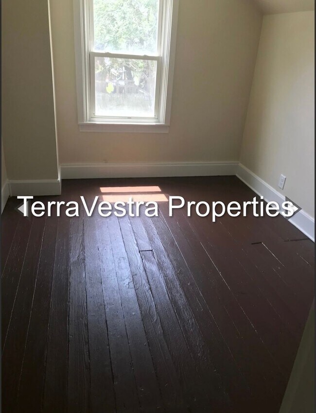 Building Photo - 912-914 North St, Millville, NJ 08332