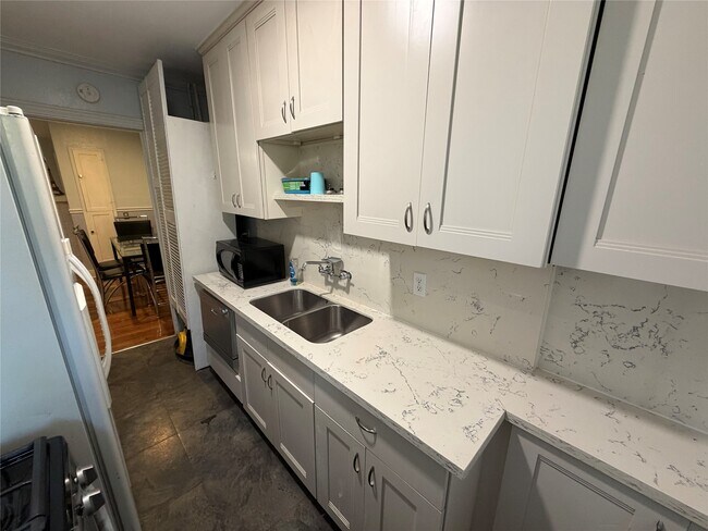 Building Photo - 1109 Autrey St