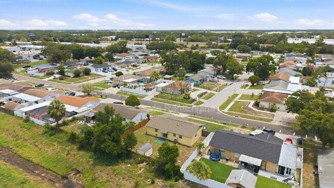Building Photo - 6406 Axelrod Rd
