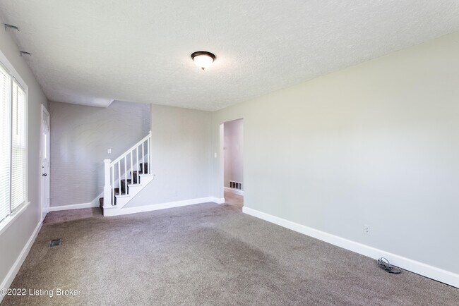 Building Photo - 1008 Meadow Hill Rd