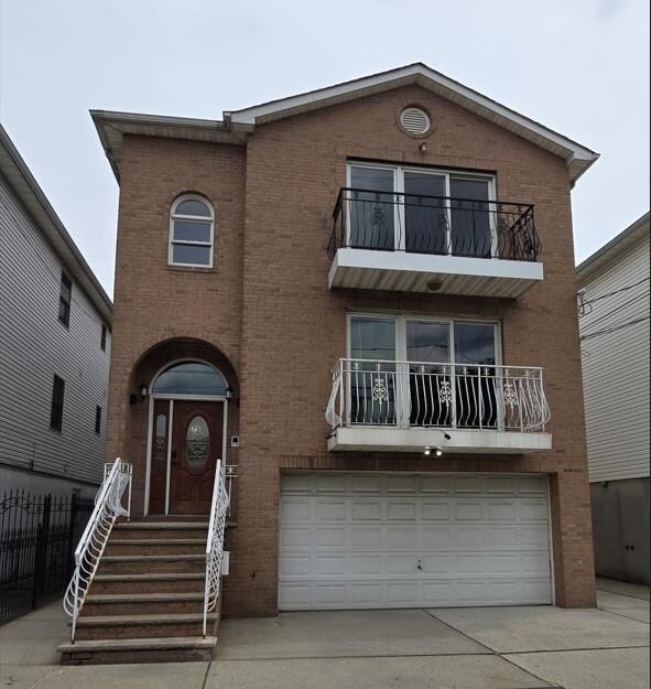 Primary Photo - 75 Jabez St