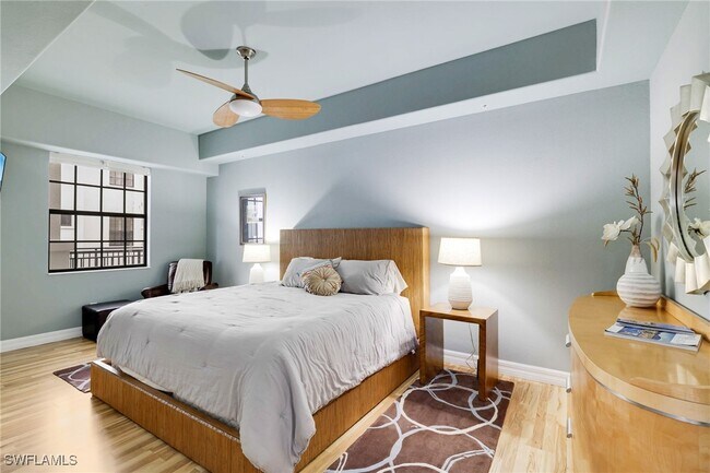 Building Photo - 10721 Mirasol Dr