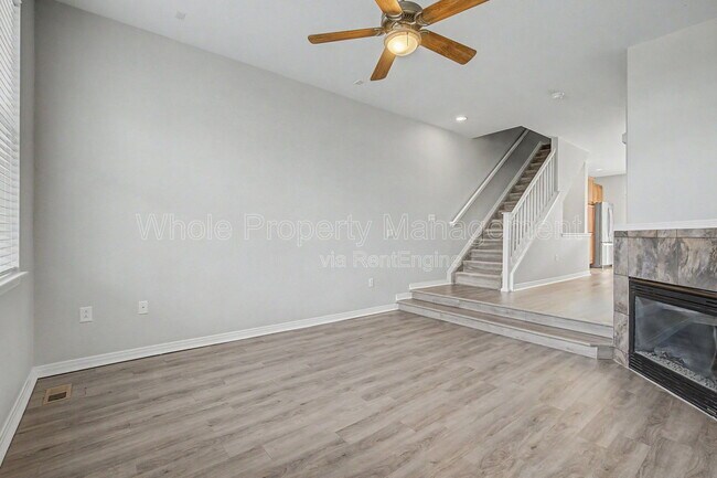 Building Photo - 9558 Pearl Cir