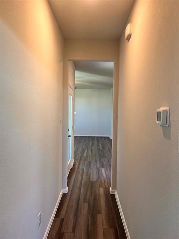 Building Photo - 900 Portina Dr