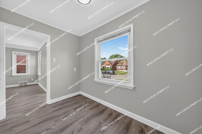 Building Photo - 16836 Rutherford St