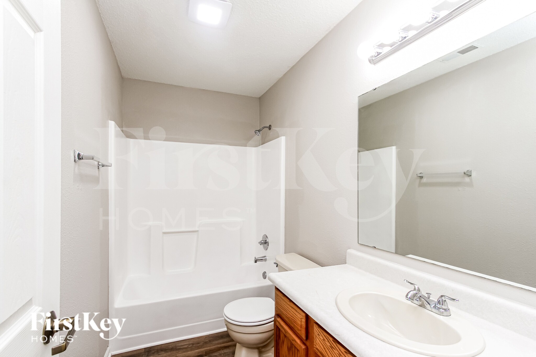 Building Photo - 7262 Woodmill Ct