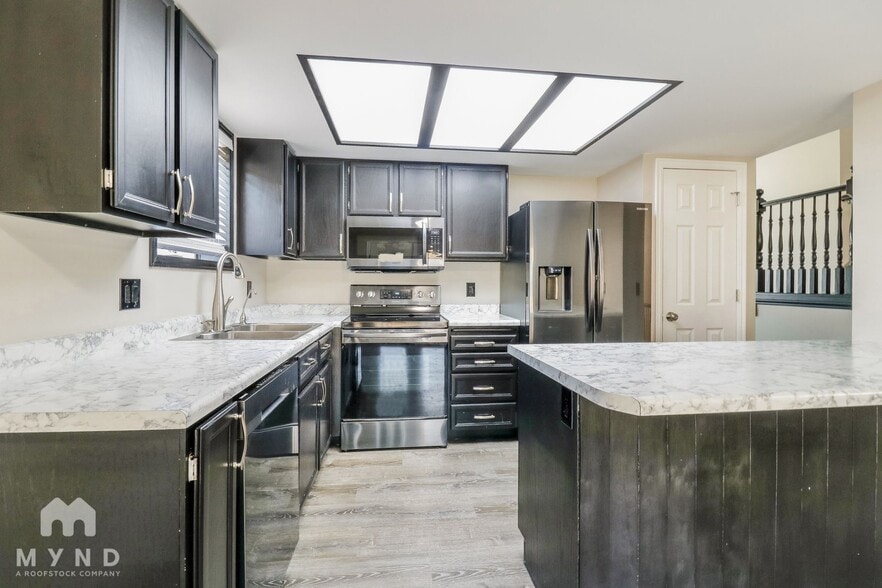 Building Photo - 322 S 600 W