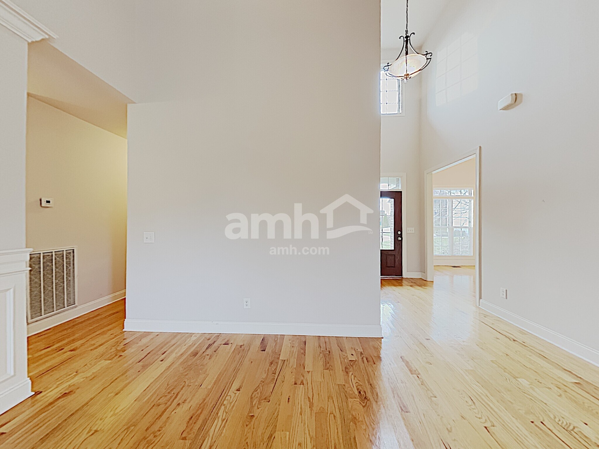 Building Photo - 4004 Crest Ridge Cv