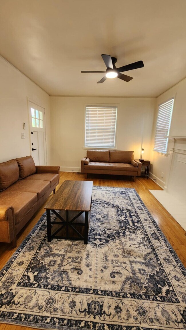 Building Photo - Furnished Rental