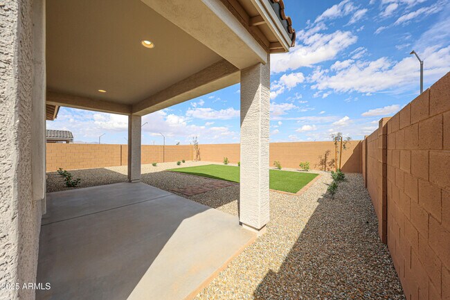 Building Photo - 25274 N 172nd Ln