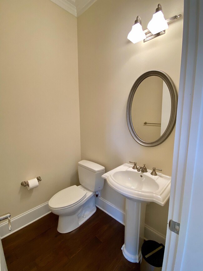 Building Photo - 65 Orvis Stone Cir