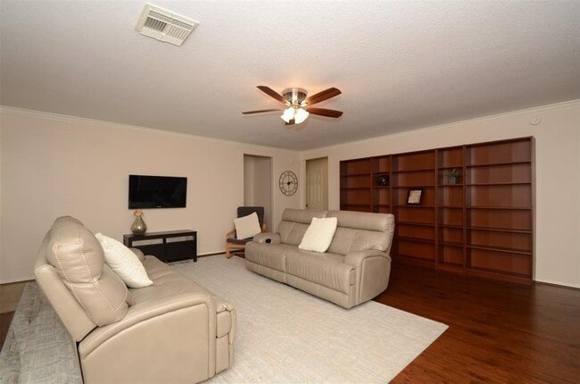 Building Photo - 5043 Natchez Ridge Ct