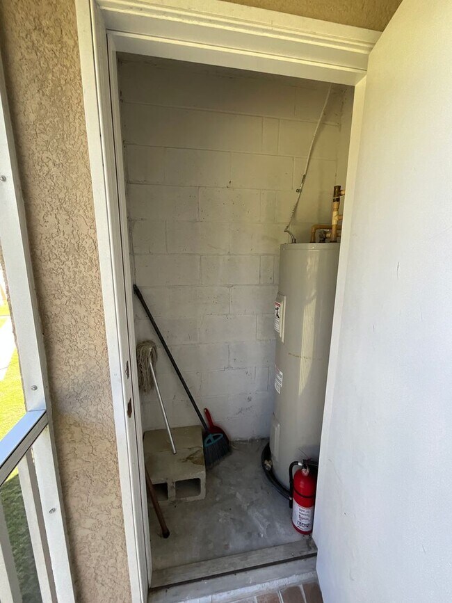 Building Photo - Beautiful 3/2 Condo in Osprey at the Oaks!