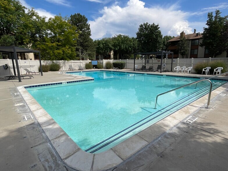 Building Photo - 6893 S Countrywoods Cir