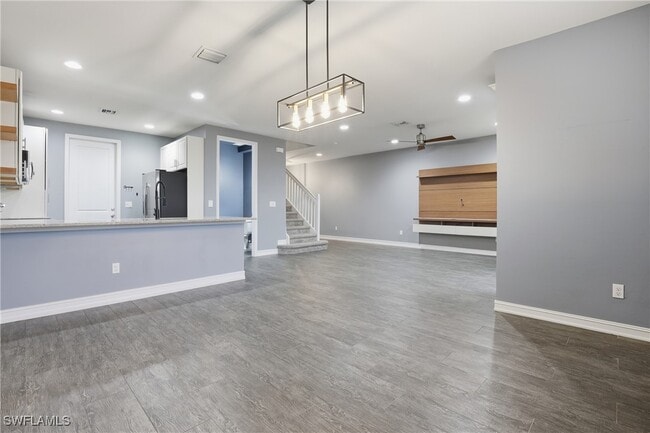 Building Photo - 7894 Bristol Cir
