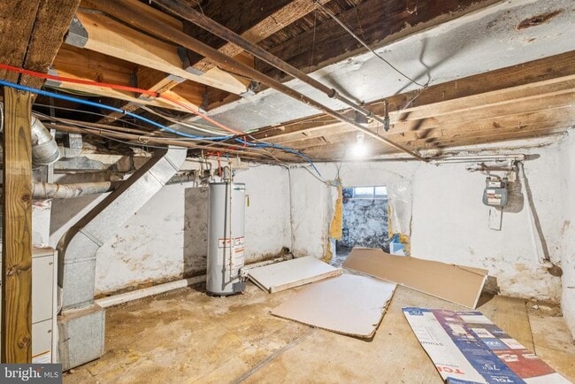 Building Photo - 518 N Wanamaker St