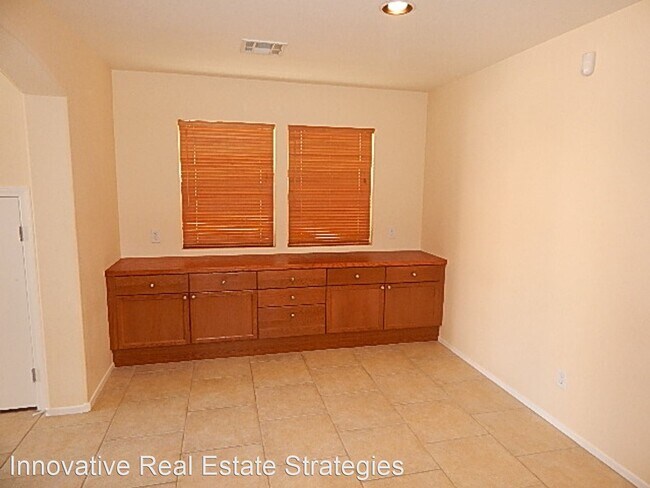 Building Photo - 3 br, 2.5 bath House - 9160 Column Court