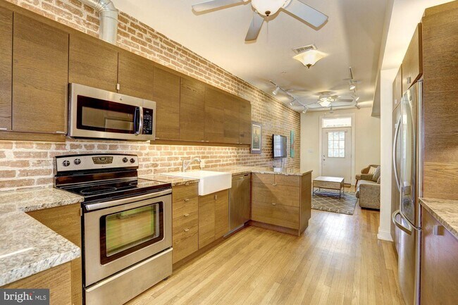 Building Photo - 4114 New Hampshire Ave NW