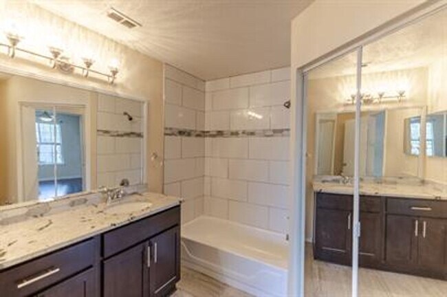 Building Photo - Cobblestone at Eagle Harbor Gem, Time to T...