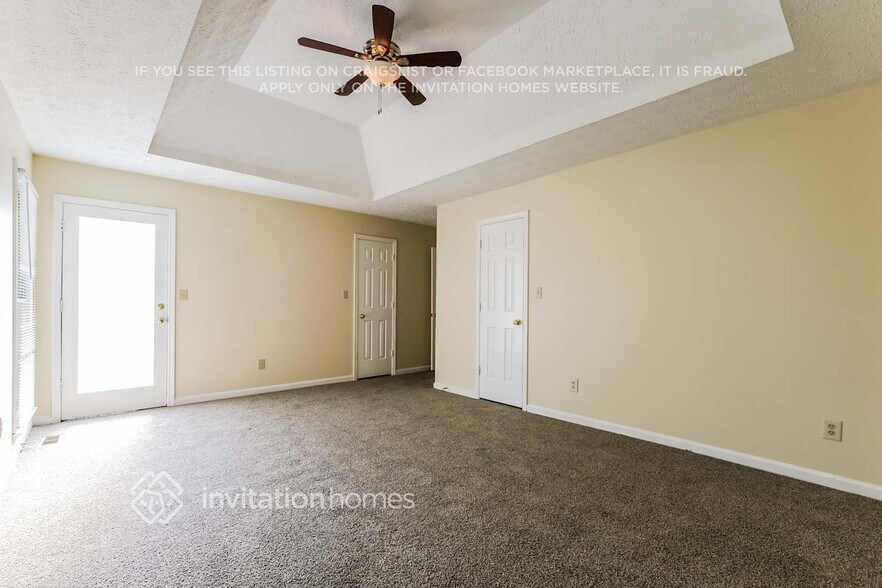 Building Photo - 1120 Jennings Dr