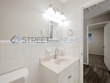 Building Photo - 244 Wickham Dr