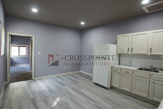 Building Photo - Versatile 2 Bedroom, 2 Bath Duplex-Tour To...
