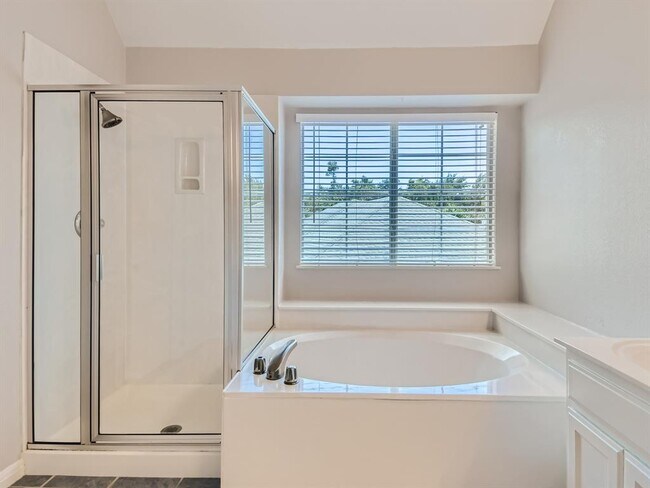 Building Photo - 16104 Fritsch Cove