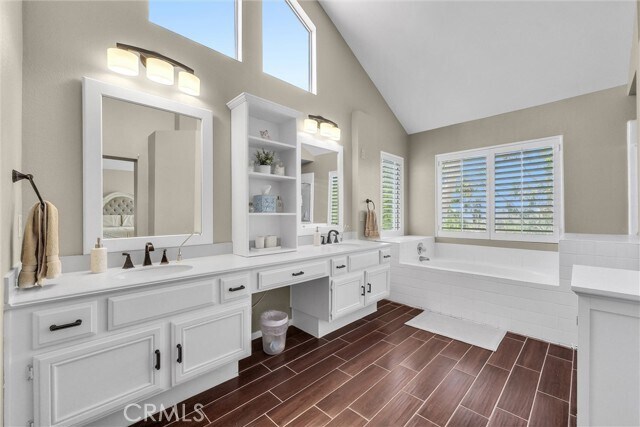 Building Photo - 17358 Cold Spring Cir