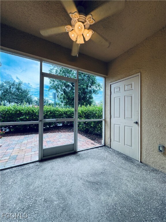 Building Photo - 13100 Bella Casa Cir