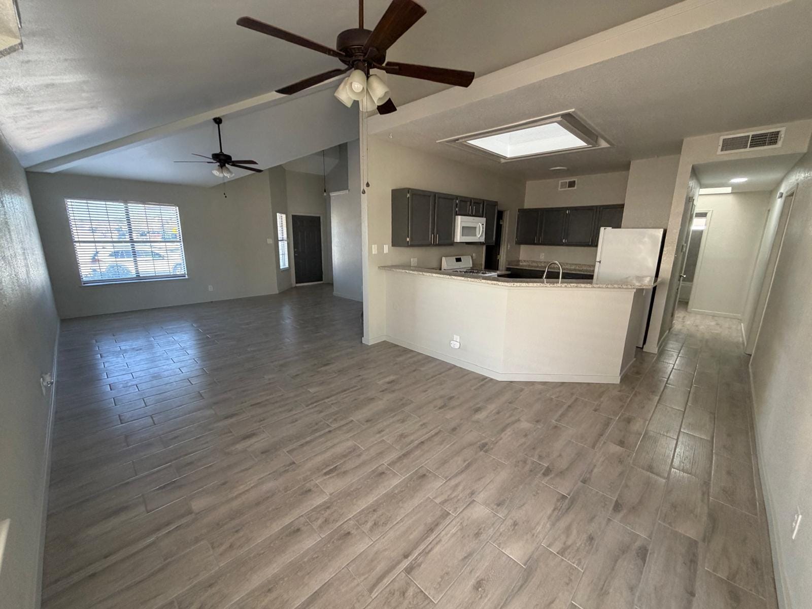 Building Photo - 4724 Loma de Cobre Dr