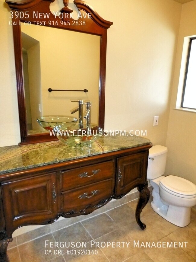 Building Photo - Fair Oaks Duplex in a Secluded Neighborhood