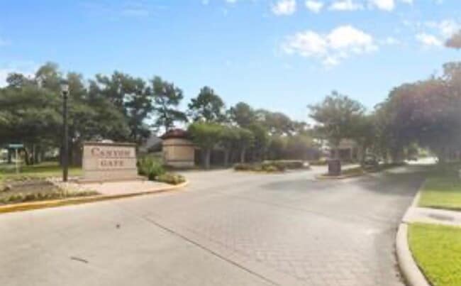 Building Photo - 6322 Bear Canyon Ct