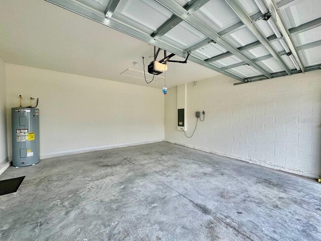 Building Photo - 16942 Trite Bend St