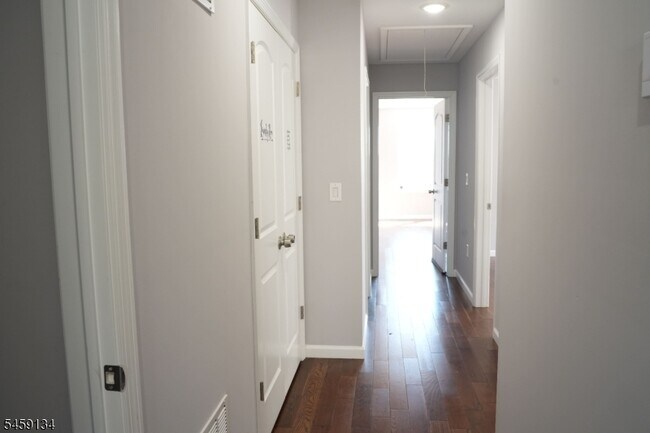 Building Photo - 168 Johnson Ave