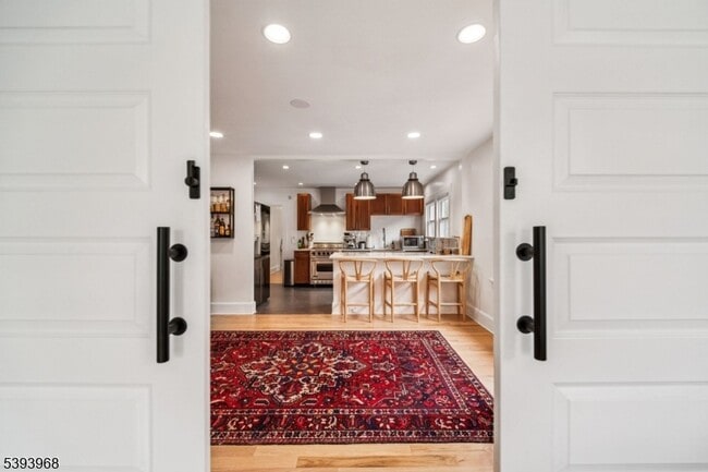 Building Photo - 21 Central Ave