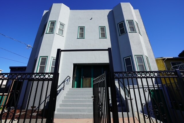 Building Photo - 1708 10th St