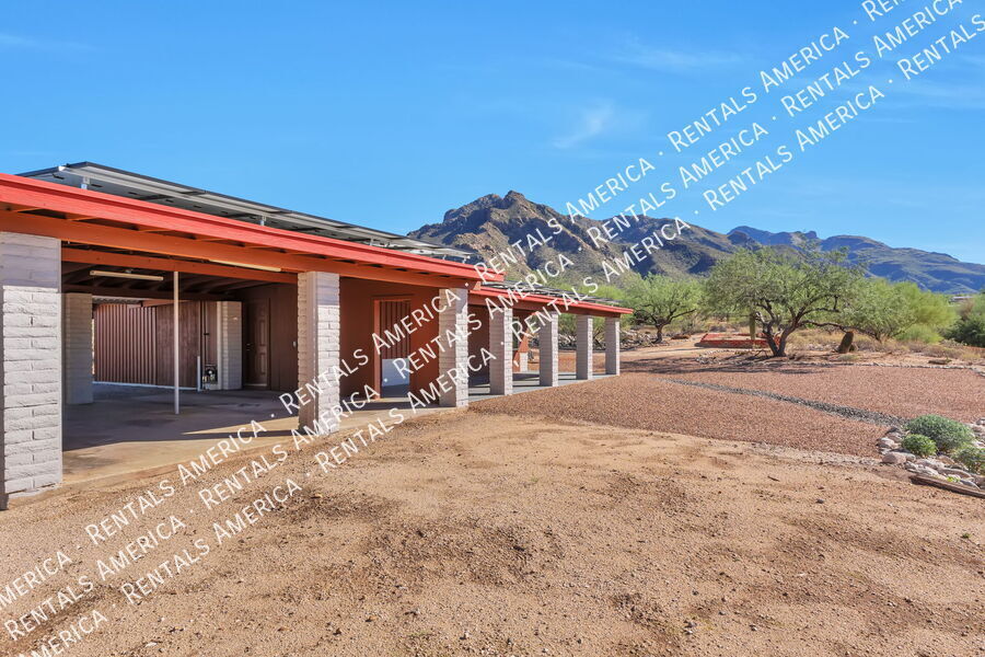 Building Photo - 330 E Mountain Vista Dr